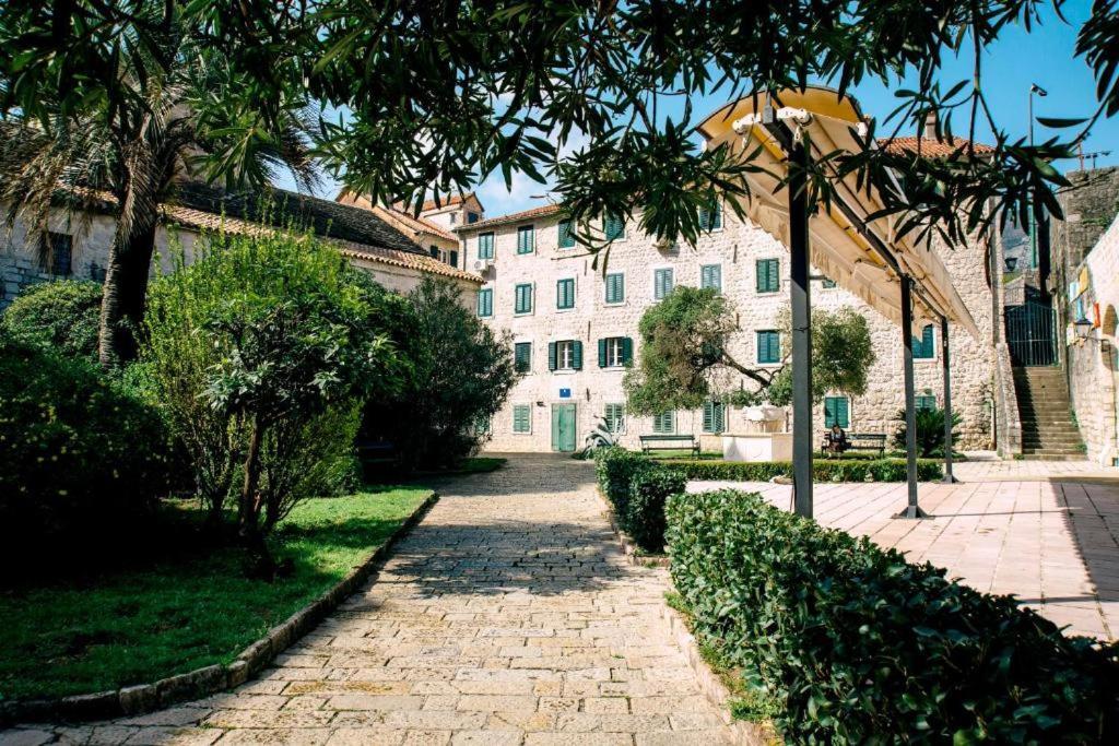 Old Town 466 Apartments Kotor Ngoại thất bức ảnh